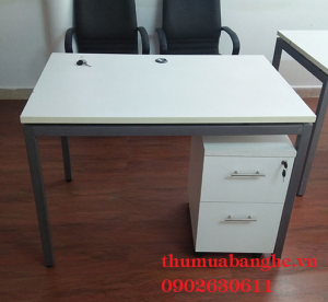 ban-lam-viec-chan-sat-kem-cabin