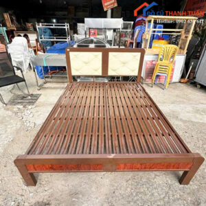 Giường Sắt 1M6x2M Cũ Màu Nâu Đẹp Giá Rẻ