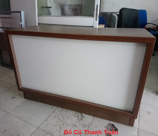 ban-lam-viec-dep-thanh-ly-1 Thanh Lý Bàn Làm Việc 1m1 Cũ, Đẹp 95%