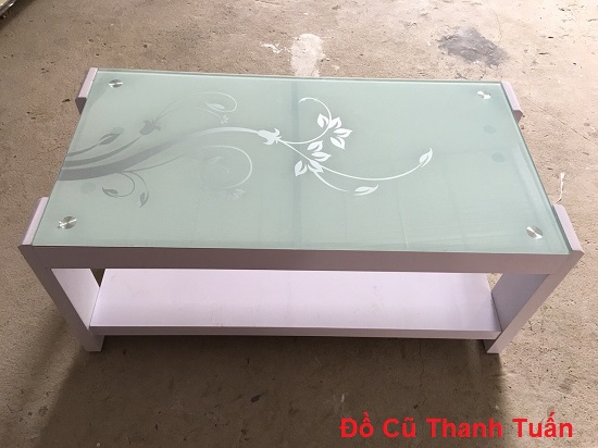 ban-kinh-sofa-thanh-ly-4 18 Mẫu Bàn Kính Sofa Thanh Lý Giá Rẻ Tại TPHCM