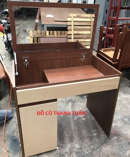 ban-trang-diem-go-cu-gia-re Thanh Lý Bàn Trang Điểm MDF 8T BP12