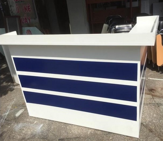 quay-thanh-ly-gia-2-den-3-trieu-4 Tổng hợp mẫu quầy thanh lý giá rẻ từ 2 triệu đến 3 triệu