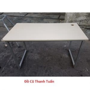Bàn Làm Việc Mặt Gỗ Chân Sắt 1M2 Đẹp 95% - Mã 391