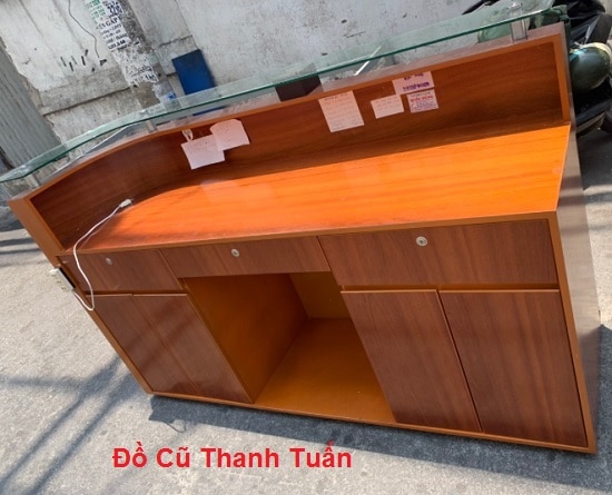 quay-go-mat-kinh-thanh-ly1 Quầy Gỗ Cũ Mặt Kiếng Giá Rẻ - Mã 766
