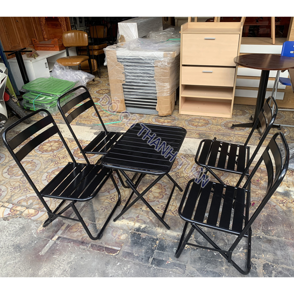 ban-ghe-cafe-1 Bộ Bàn Ghế Xếp Sắt Tồn Kho (4 Màu)