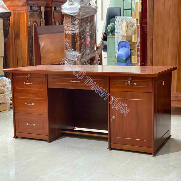 ban-giam-doc-cu-2 Thanh Lý Bàn Giám Đốc Tồn Kho Giá Rẻ (3 Kích Thước)