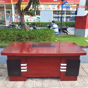 Thanh Lý Bàn Giám Đốc 1M8 X 90 Tồn Kho