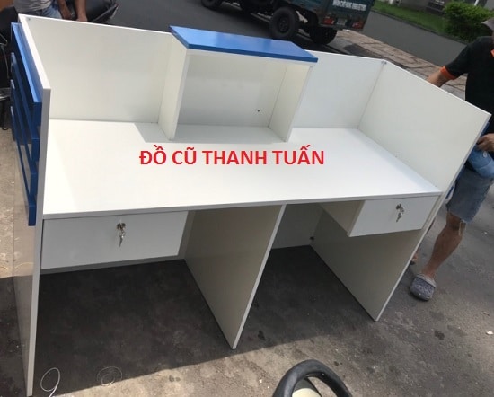 quay-trang-vien-xanh-thanh-ly-1 Thanh Lý Quầy 1M6 Trắng Xanh Tồn Kho