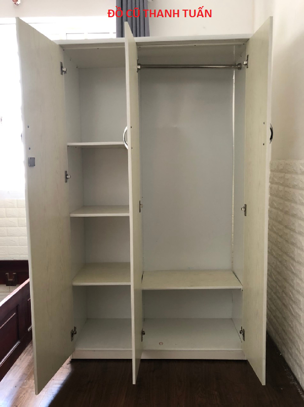 GIƯỜNG-CŨ-ĐẸP Thanh Lý Tủ Áo Nhựa 3 Cánh Cũ - TQAC172