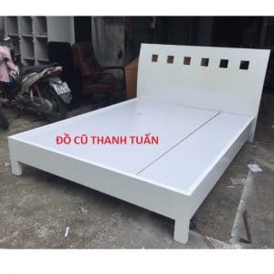 Thanh Lý Giường 1M6 Màu Trắng