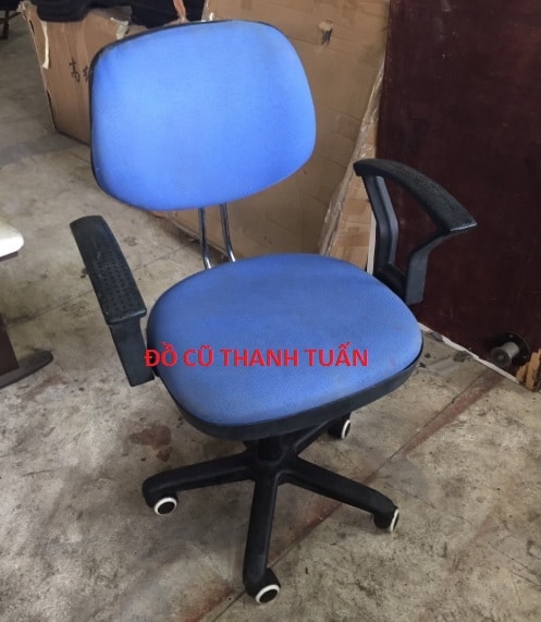 ghe-xoay-cu-boc-vai-xanh-300k XẢ KHO: Lô Ghế Cũ Giá 150k - 350K