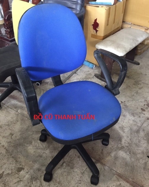 mau-ghe-xoay-cu-boc-vai-xanh-300k XẢ KHO: Lô Ghế Cũ Giá 150k - 350K