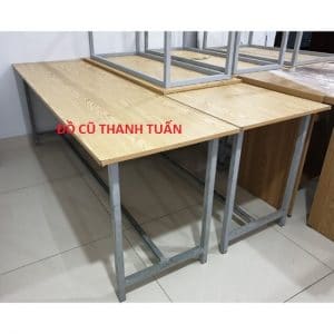 Bàn Làm Việc Chân Sắt Cũ Đẹp 90%