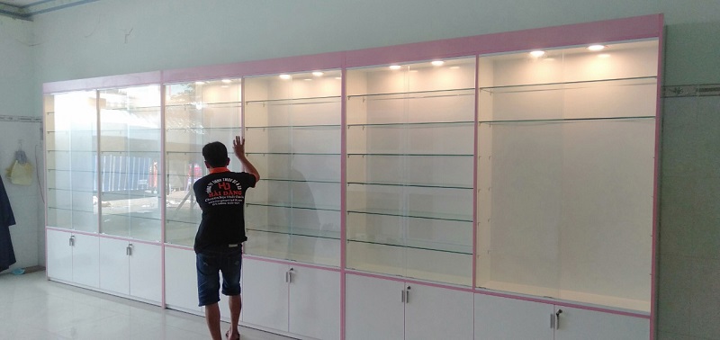 4-26 Tủ trưng bày đóng mới tại Đồ Cũ Thanh Tuấn