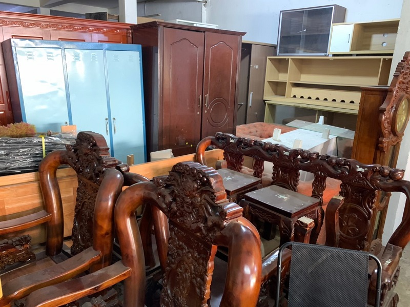 9-2 ĐỒ CŨ THANH TUẤN CÓ GÌ?