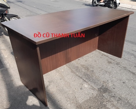 ban-giam-doc-cu-khong-hoc-1 Thanh Lý Bàn Giám Đốc 1M6 Cũ Bo Cong