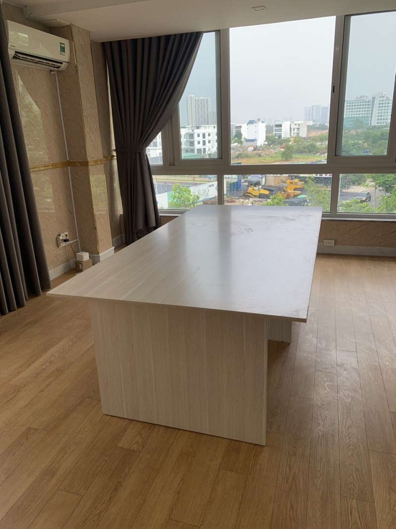 5-7 Hình ảnh setup bàn ghế nội thất văn phòng