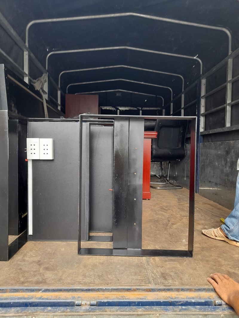 7-3 Setup nội thất văn phòng cho KH anh Tùng quận 6