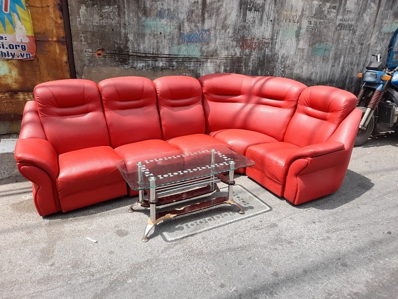 1-2 Giao hàng 4 bộ sofa cũ đến Anh Lên