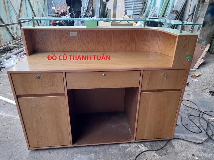 2-13 Quầy Lễ Tân Cũ 1M4*55Cm Cao 1M1 Giá Rẻ - QC54
