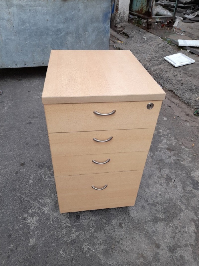 3-7 Tủ hồ sơ văn phòng cũ được Chị Hồng Vân lựa chọn