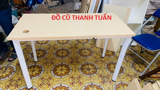 3-11 Bàn Làm Việc Chân Sắt Cũ 1M2 X 60Cm