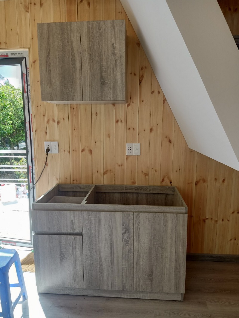 4-3 Lắp đặt sản phẩm nội thất gia đình đến khách hàng