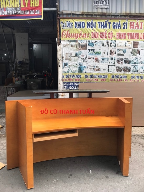 5-9 Thanh Lý Quầy Gỗ Cũ 2M2 Cao 1M1 Sâu 60Cm Giá Rẻ