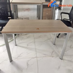 Bàn Làm Việc Văn Phòng Chân Sắt Cũ 1M2x60Cm