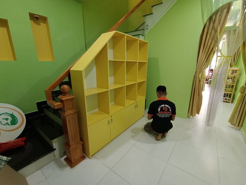 2 Hình ảnh giao tủ trưng bày mới 95%