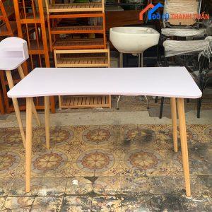 Bàn Làm Việc Cũ Gọn Đẹp