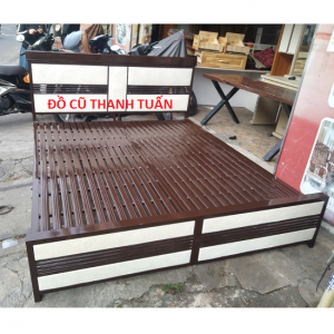 Giá Tốt - Giường Sắt 1m8x2m Thiết Kế Hiện Đại - GC67
