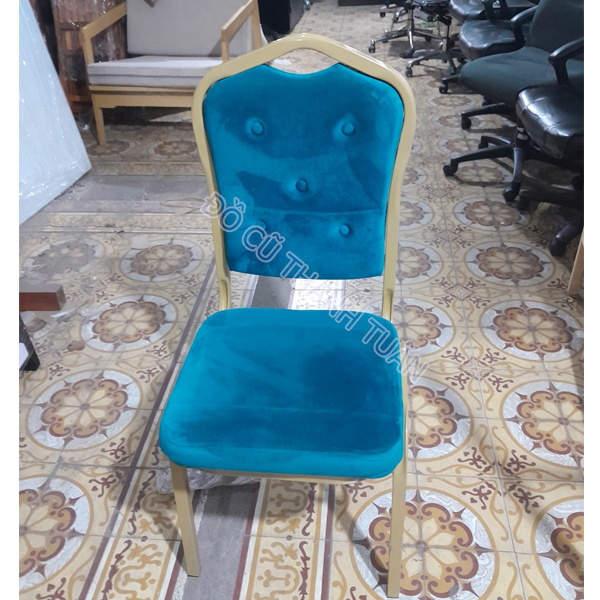 ghe-ban-an-cu-gia-re Thanh Lý Ghế Cũ Lót Nệm Nhung Xanh