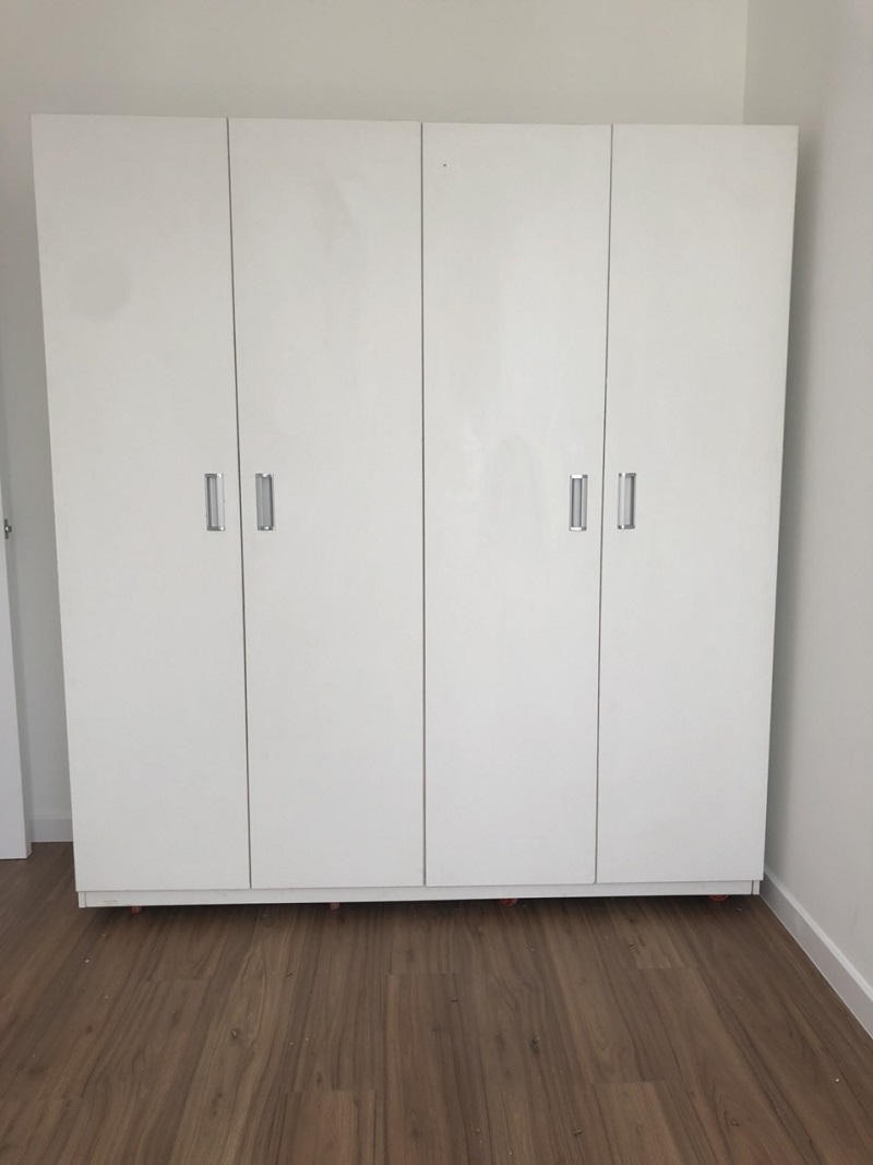 tu-ao-4-canh Những sản phẩm nội thất gia đình bàn giao tại nhà khách