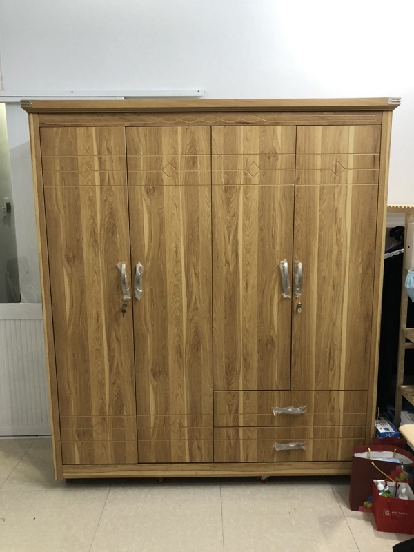 tủ-ao Giao sản phẩm nội thất gia đình đến khách hàng