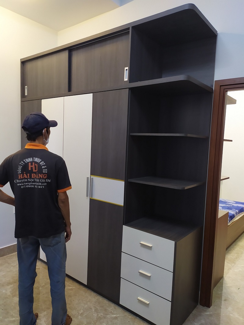 tủ-quần-áo-liền-kệ Những sản phẩm nội thất gia đình bàn giao tại nhà khách