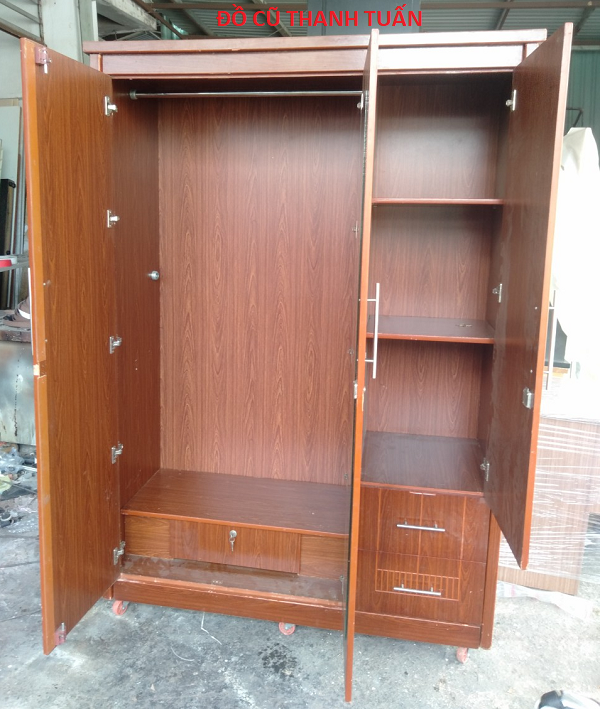 QUẦY-LỄ-TÂN Tủ Quần Áo 3 Cánh Màu Nâu Cũ - TQAC29