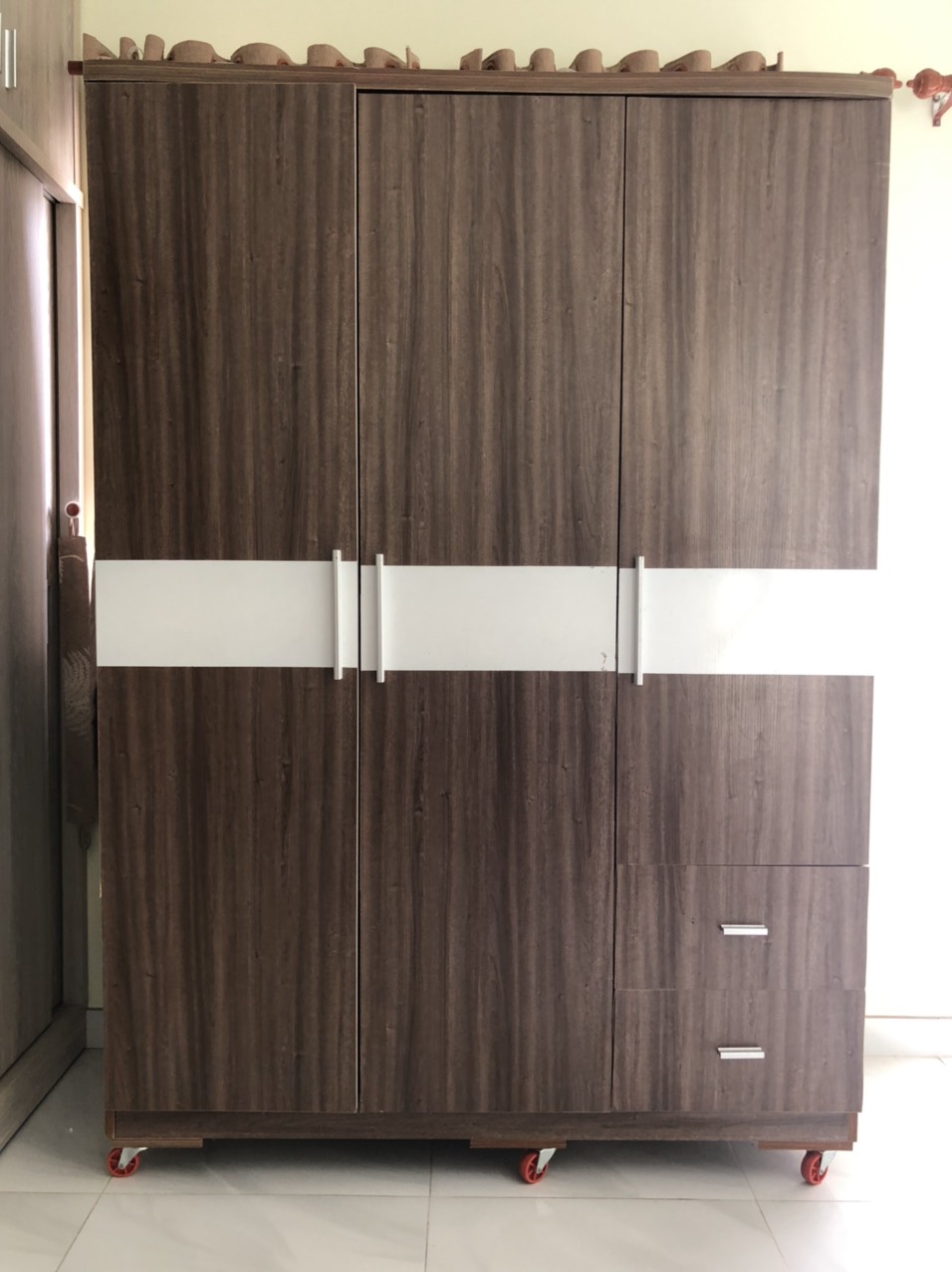 7-2 Giao hàng tủ áo, tủ hồ sơ, giường ngủ