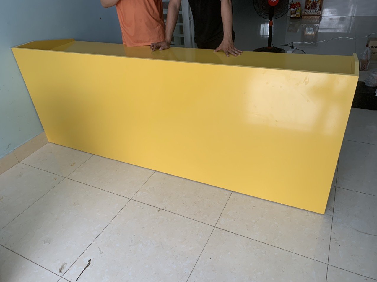 2-4 Chiêm ngưỡng sản phẩm nội thất "cũ" tại nhà khách