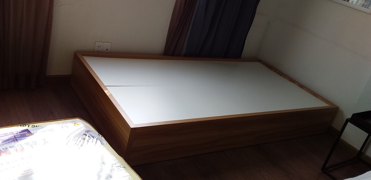 8-2 Chiêm ngưỡng sản phẩm nội thất "cũ" tại nhà khách