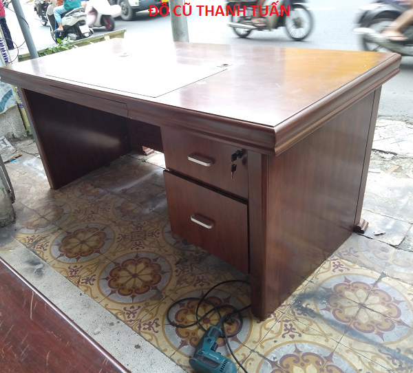 BÀN-LÀM-VIỆC-CŨ-ĐẸP-GIÁ-RẺ-1 Thanh Lý Bàn Giám Đốc Cũ Đẹp - BGDC60