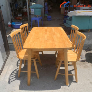 Bàn Ăn Cao Cấp Kèm 4 Ghế Cũ