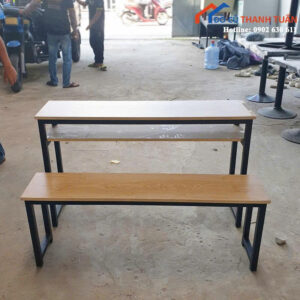 Bộ Bàn Ghế Học Sinh 1M2 Cũ Khung Sắt Chắc Chắn
