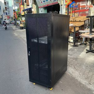 Thanh Lý Tủ Mạng, Tủ Crack Cũ Màu Đen