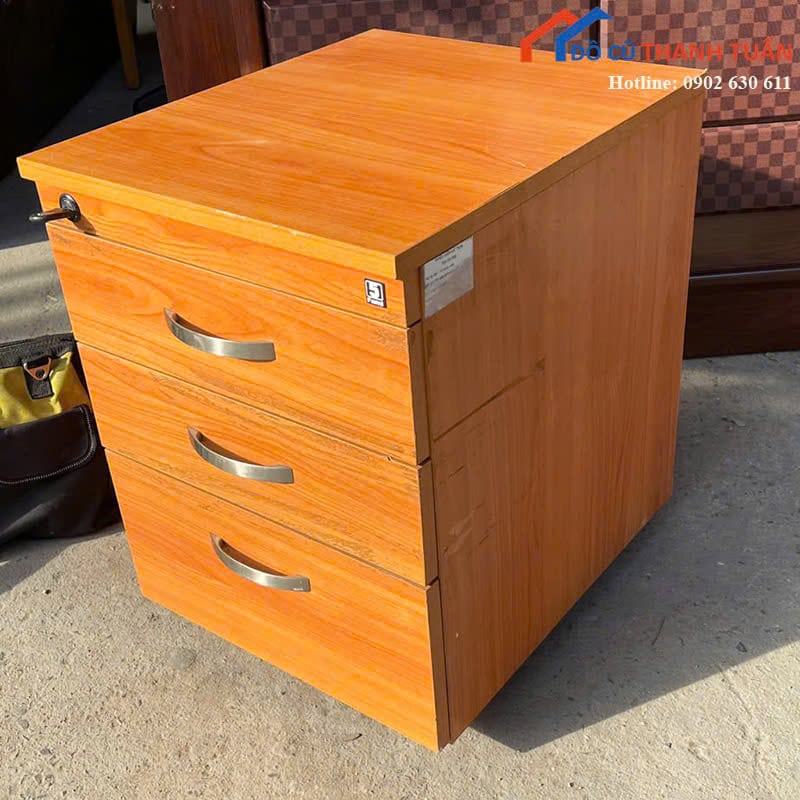z7223538434074_9c177bbd95b7cb518f82820066cd8bbc Thanh Lý Tủ Cabin Di Động 3 Ngăn Cũ, Có Khoá