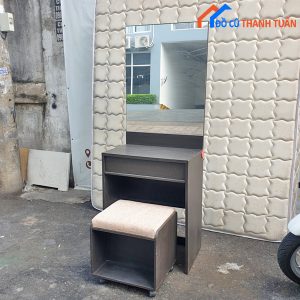 Bàn Trang Điểm Cao Cấp Cũ 1M6 x 60Cm Giá Rẻ
