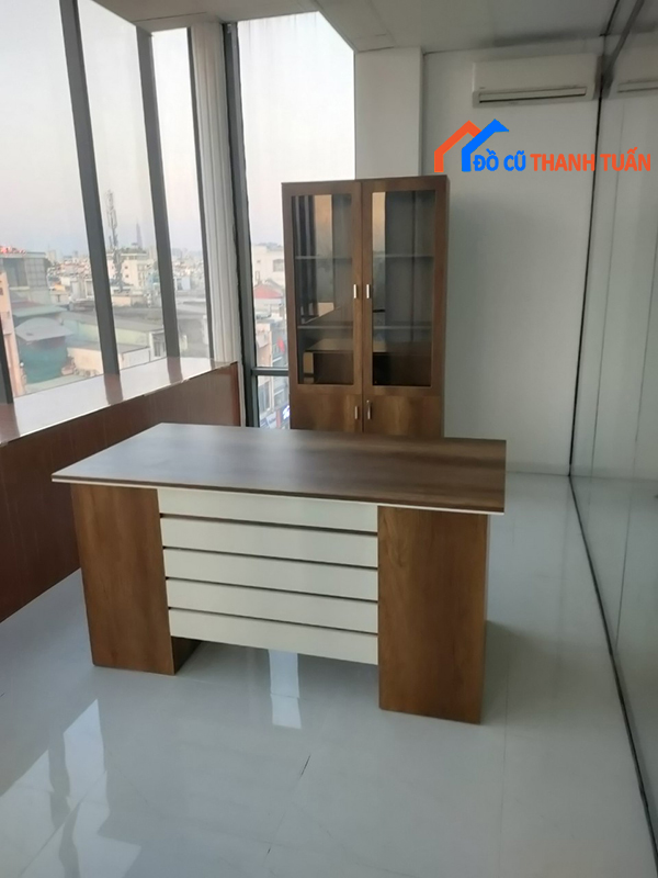 noi-that-van-phong-dep-hcm-7-1 Lắp đặt full nội thất văn phòng cũ cho khách quận 10