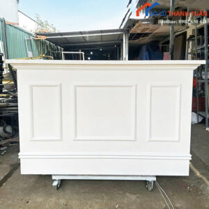 Quầy Lễ Tân Cũ 1M75x1M15 Màu Trắng Có Hộc Kéo