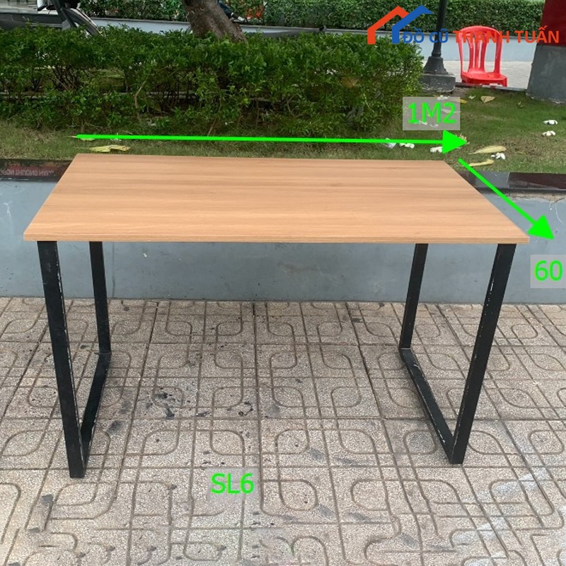 ban-lam-viec-cu-4 Bàn Làm Việc Cũ 1Mx60CM Chân Sắt Giá Rẻ