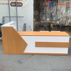 Quầy Lễ Tân Cũ Góc Cong Kiểu Hiện Đại